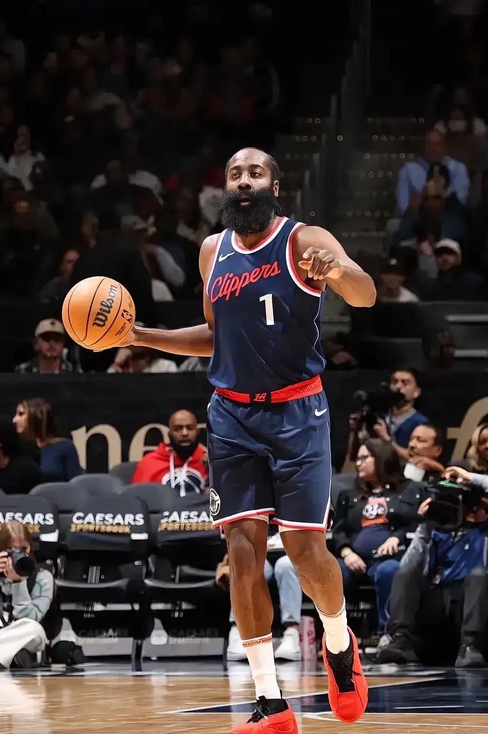 上海队逆转篮网，哈登惊艳四座