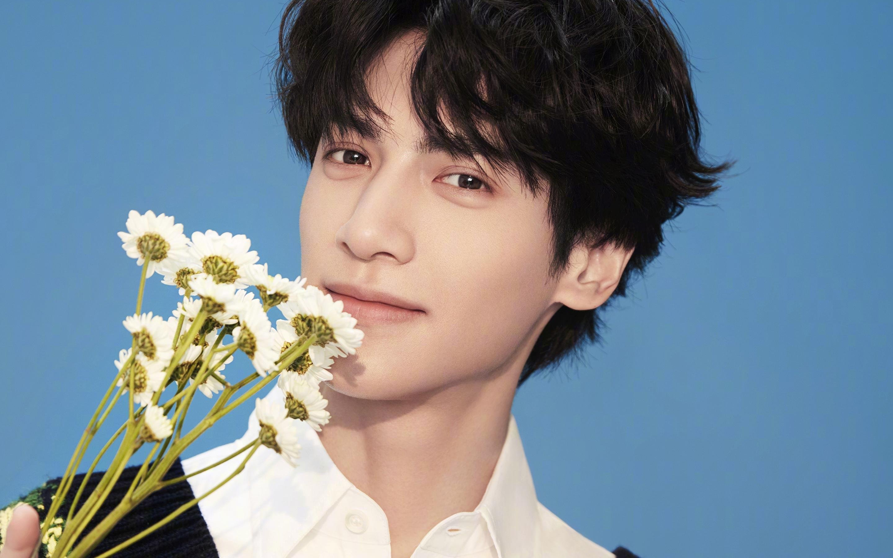 绿茵双城记，南美韧劲撕裂德甲铁幕，摩洛哥闪电镌刻历史新章