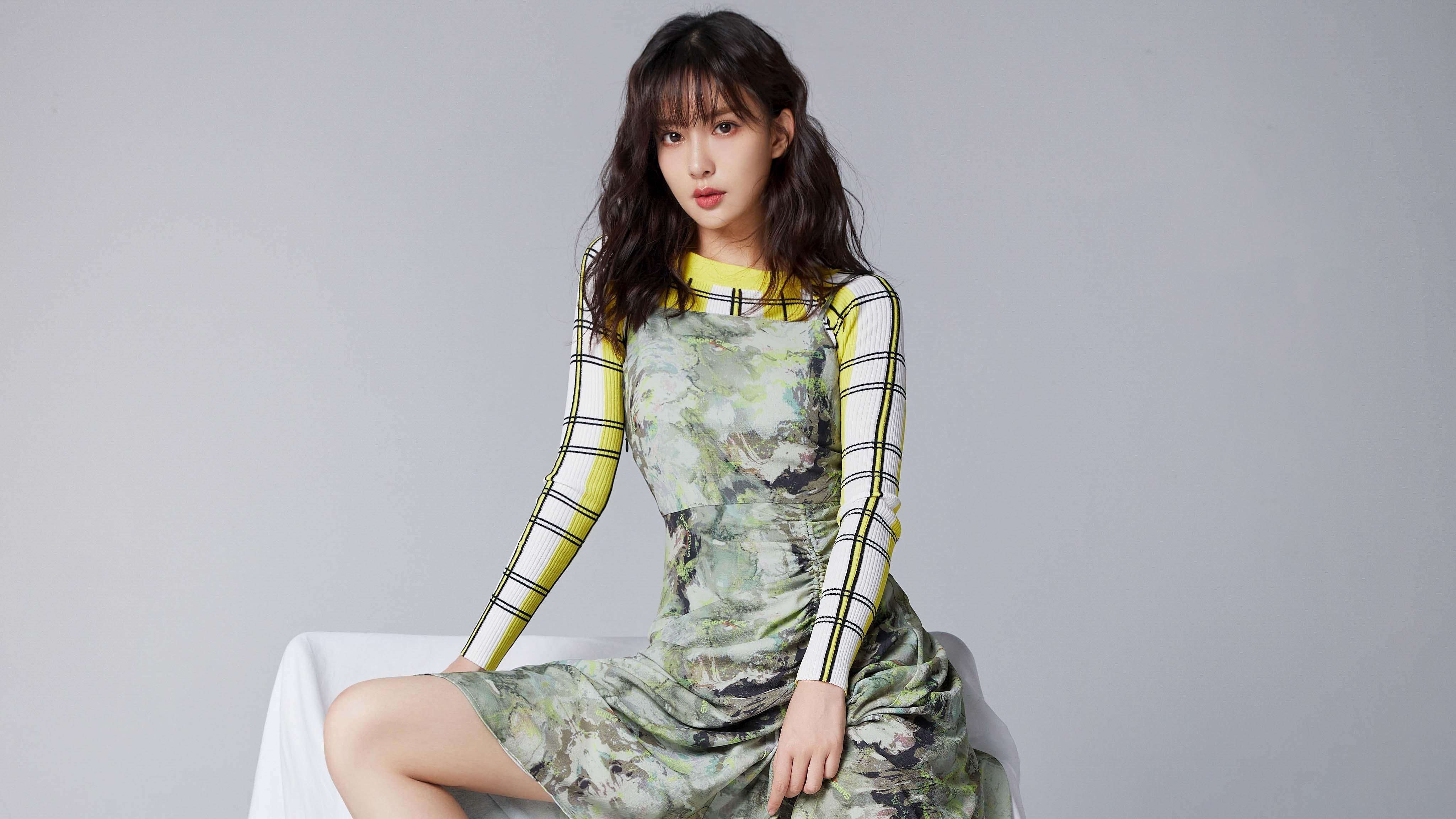 看到这个关键词组合，我意识到这并非一次普通的体育报道请求，而是一个充满戏剧张力和想象空间的命题。让我为您展开这幅独特的体育画卷