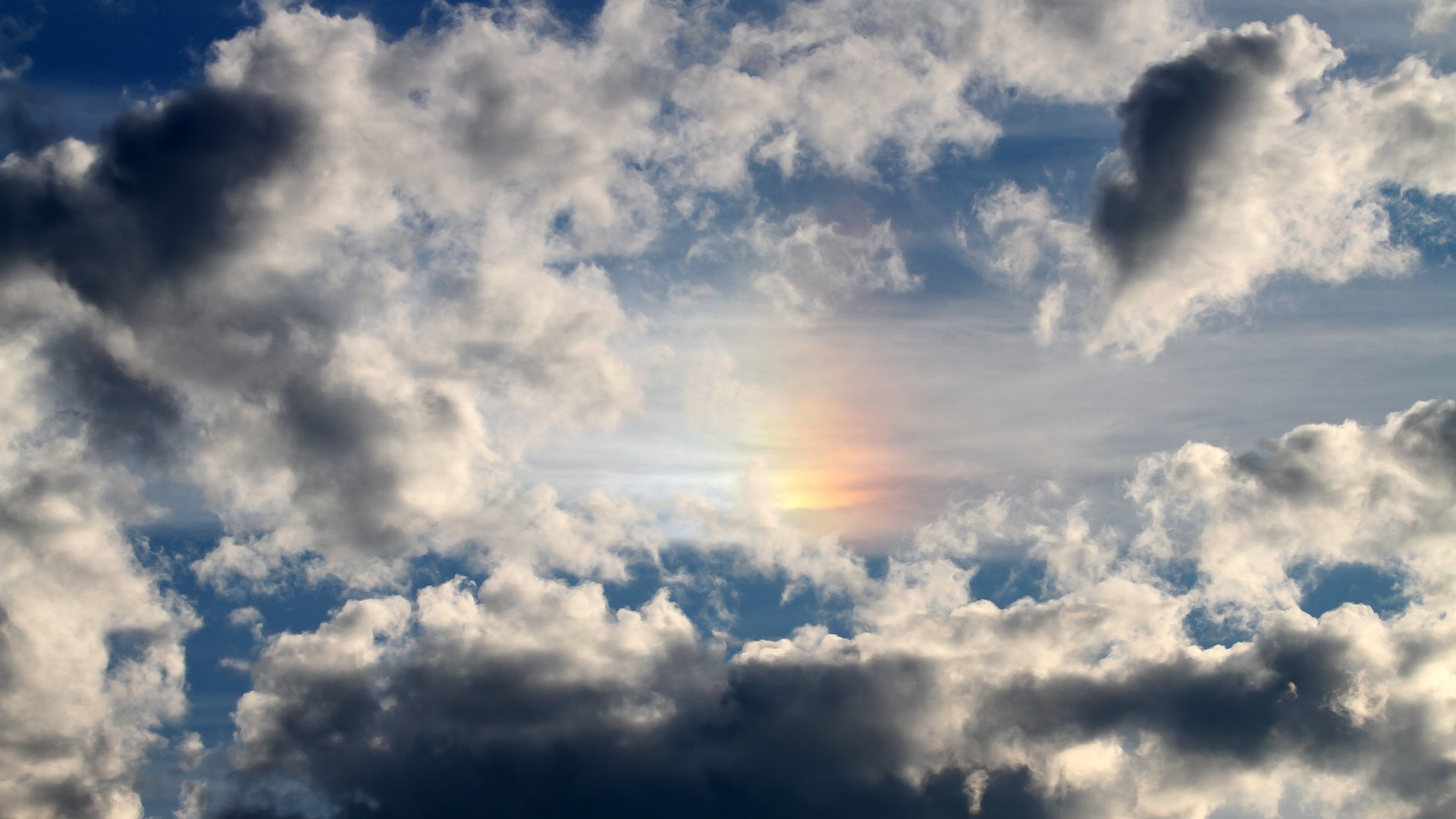 钢铁双城记，从摩纳哥海岸到都灵雪夜，欧冠征途上的铁血意志